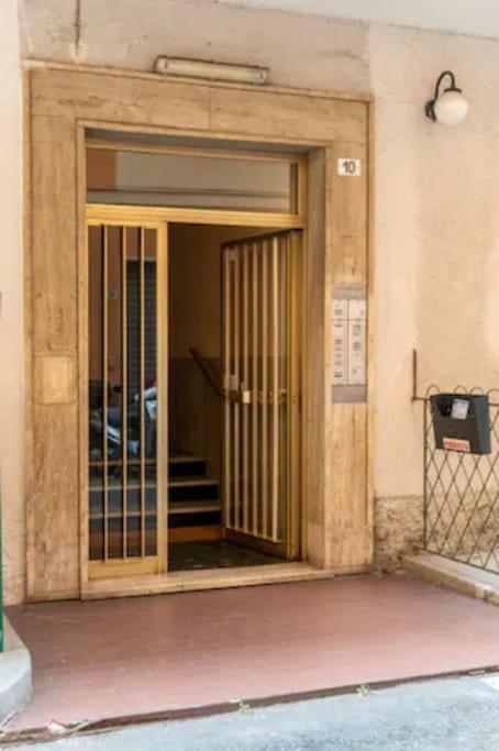 Bilocale Centrale Rapallo Bagian luar foto